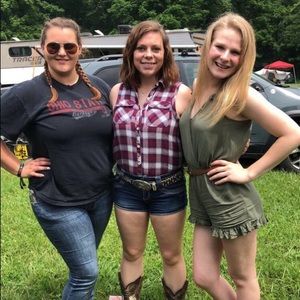 Meet your Posher, Amber